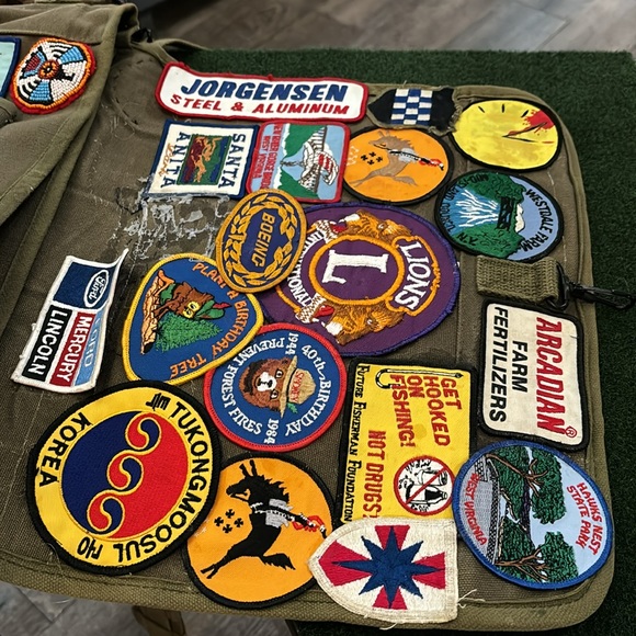 Amazing patchwork military style laptop bag covered in patches colorful unisex - Picture 3 of 7